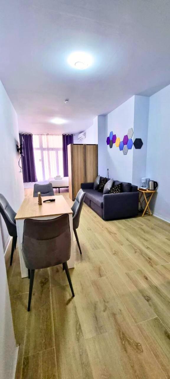 Ynfinity Aparthotel Valencia Luaran gambar