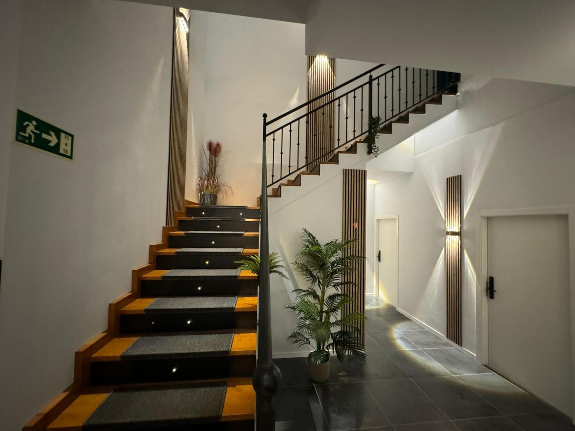 Ynfinity Aparthotel Valencia Luaran gambar